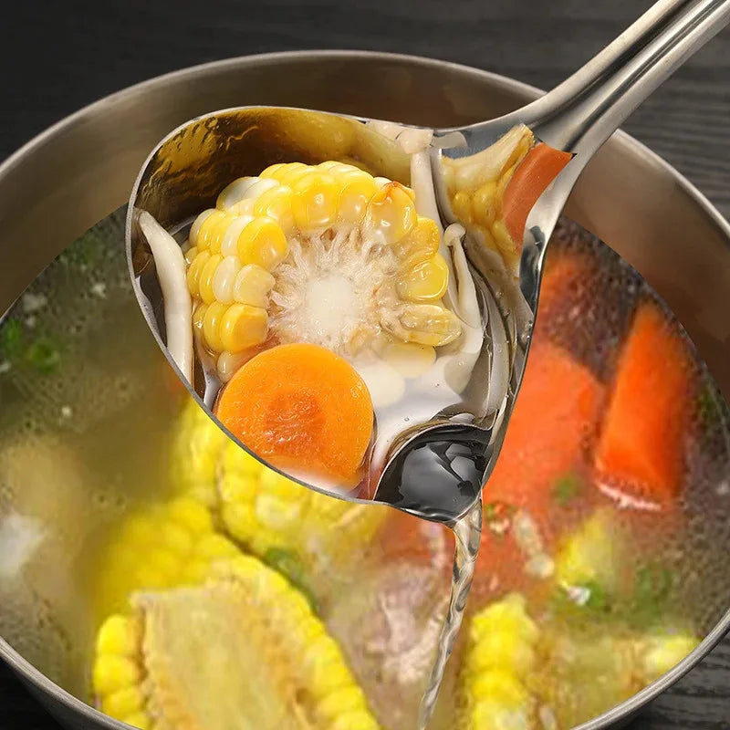 Stainless Steel Soup Fat Oil Separator Ladles Skimmer Spoon Soup Colander for Kitchen with Heat Insulation Anti-scalding